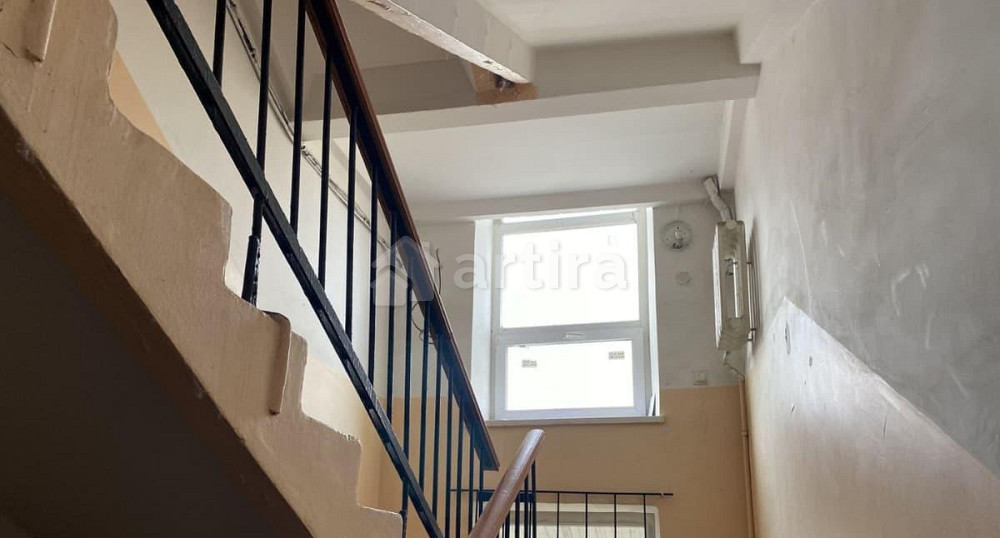 Комната, 15 м2, 2/4 эт. Новочеркасск - изображение 1