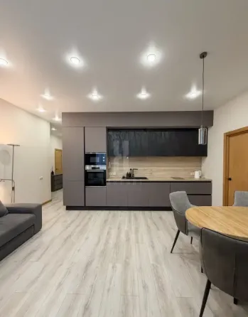 Сдам 2-комн. квартиру, 70.2 м², 20/22 эт. Нижний Новгород