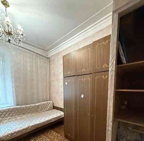 Комната, 10.8 м2, 3/6 эт. Москва