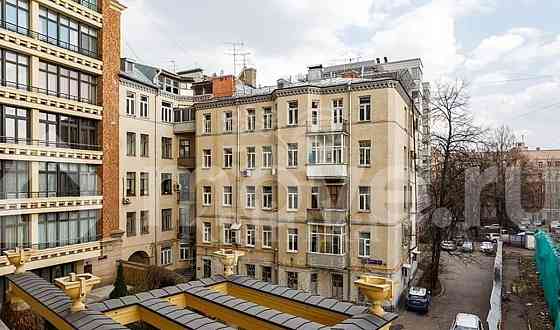 4-комн. квартира, 252.1 м2, 3/7 эт. Москва