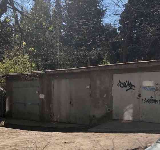Гараж, 22.2 м2 Ялта