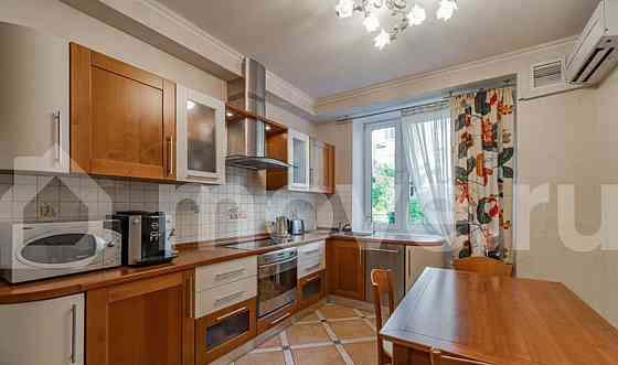 4-комн. квартира, 135.9 м2, 2/6 эт. Москва