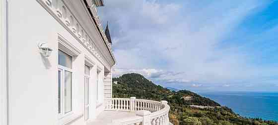 Коттедж, 400 м2, 6 соток, 4 эт. Ялта