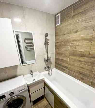 2-комн. квартира, 67 м2, 2/5 эт. Самара