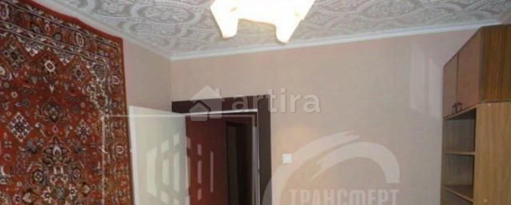 Комната, 38 м2, 1/9 эт. Воронеж - изображение 1