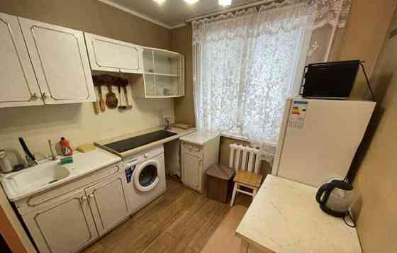 2-комн. квартира, 42 м2, 1/6 эт. Кемерово