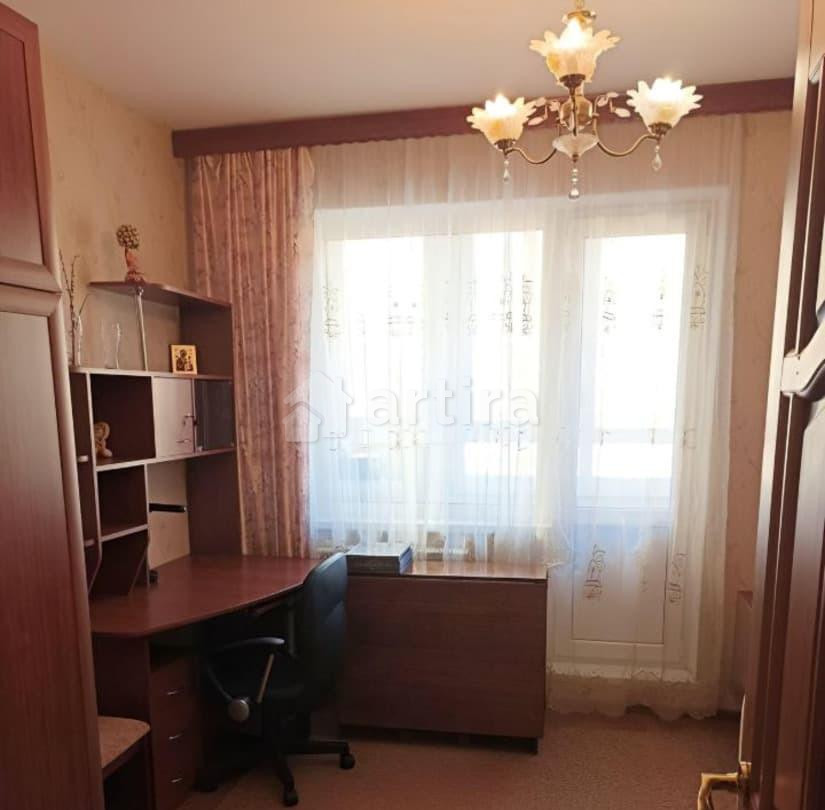 Комната, 50 м2, 7/16 эт. Санкт-Петербург - изображение 1