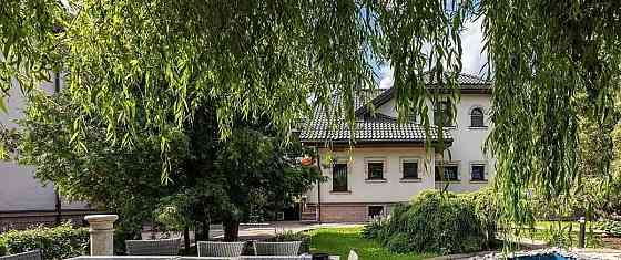 Дом, 1100 м2, 30 соток, 3 эт. Одинцово