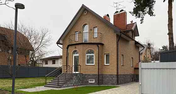 Дом, 200 м2, 12 соток, 2 эт. Барвиха