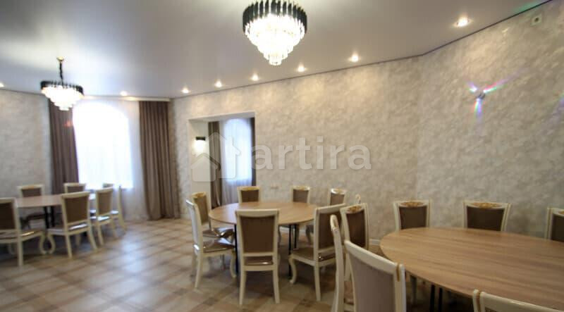 Коттедж, 300 м2 Новосибирск - изображение 1