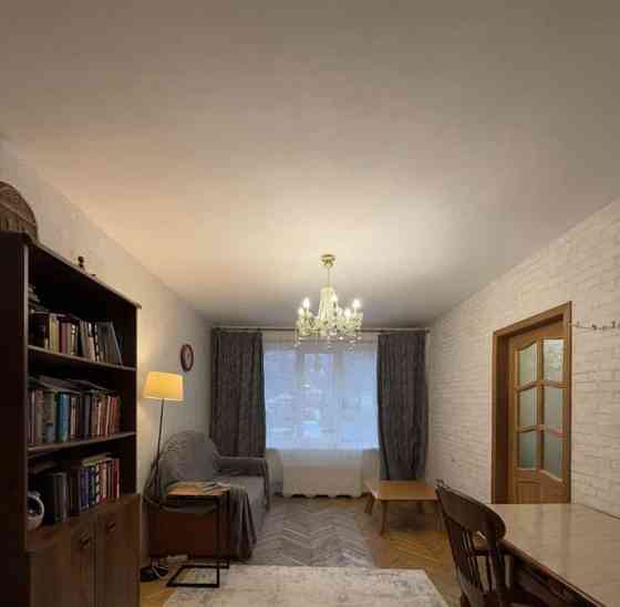 Комната, 37.1 м2, 1/9 эт. Москва