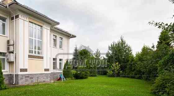 Коттедж, 600 м2 Мытищи