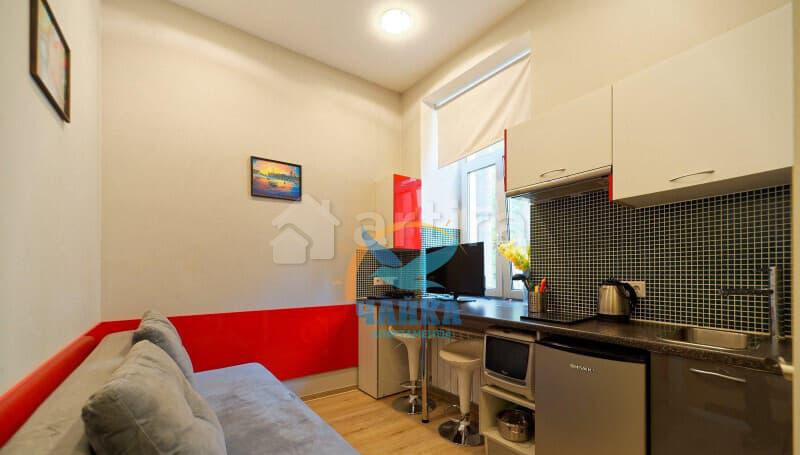 Студия, 12 м2, 4/4 эт. Санкт-Петербург - изображение 1