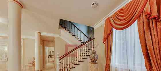 Дом, 650 м2, 0.7 га, 2 эт. Одинцово