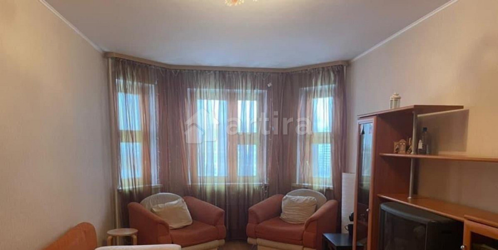 Комната, 75 м2, 14/17 эт. Москва - изображение 1