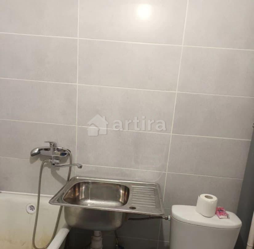 Комната, 24 м2, 2/5 эт. Кемерово - изображение 2