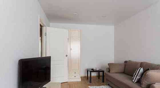 2-комн. квартира, 54 м2, 1/12 эт. Вологда