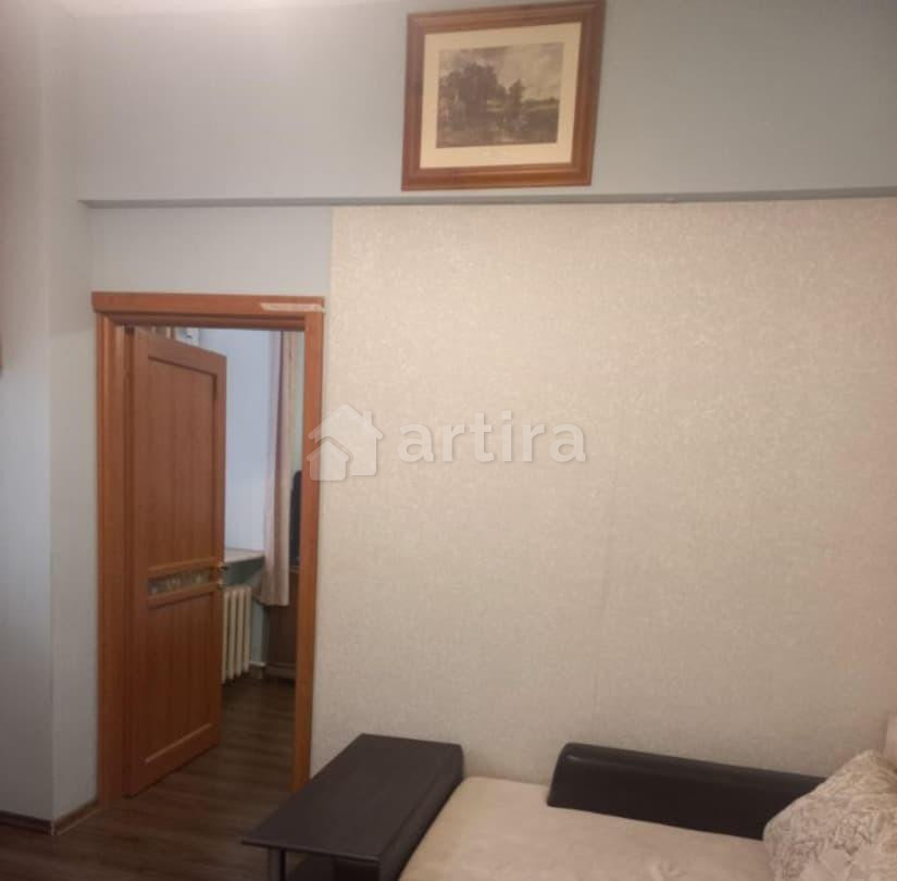 Комната, 23.6 м2, 2/11 эт. Москва - изображение 1