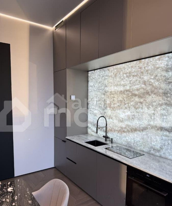 2-комн. квартира, 56 м2, 32/32 эт. Москва - изображение 6