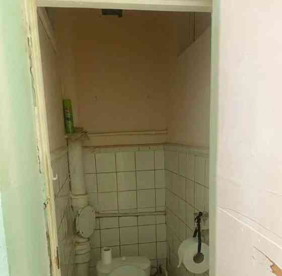 Комната, 95 м2, 5/5 эт. Москва