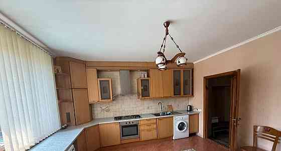 Дом, 200 м2, 4 сотки, 2 эт. Симферополь