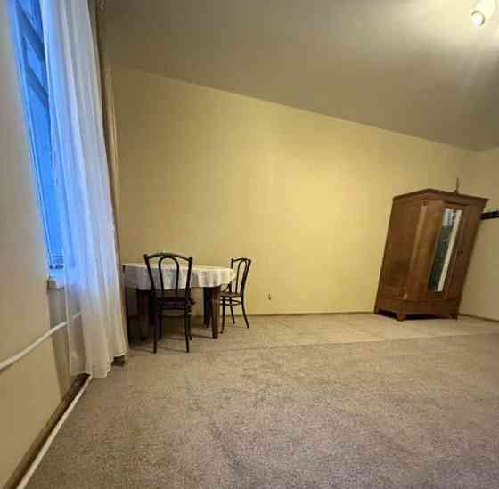 Комната, 28 м2, 4/5 эт. Санкт-Петербург