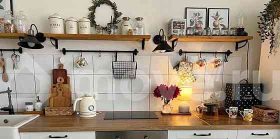 2-комн. квартира, 57.5 м2, 4/10 эт. Москва