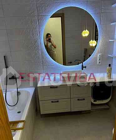 4-комн. квартира, 78 м2, 2/12 эт. Москва