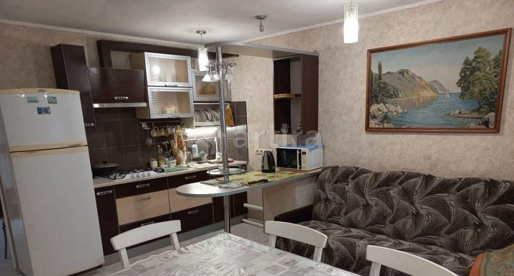 Дом, 65 м2, 4 сотки, 1 эт. Евпатория - изображение 2