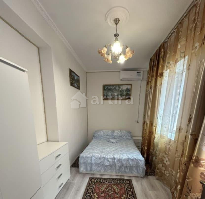 Дом, 26 м2, 4 сотки, 1 эт. Феодосия - изображение 1