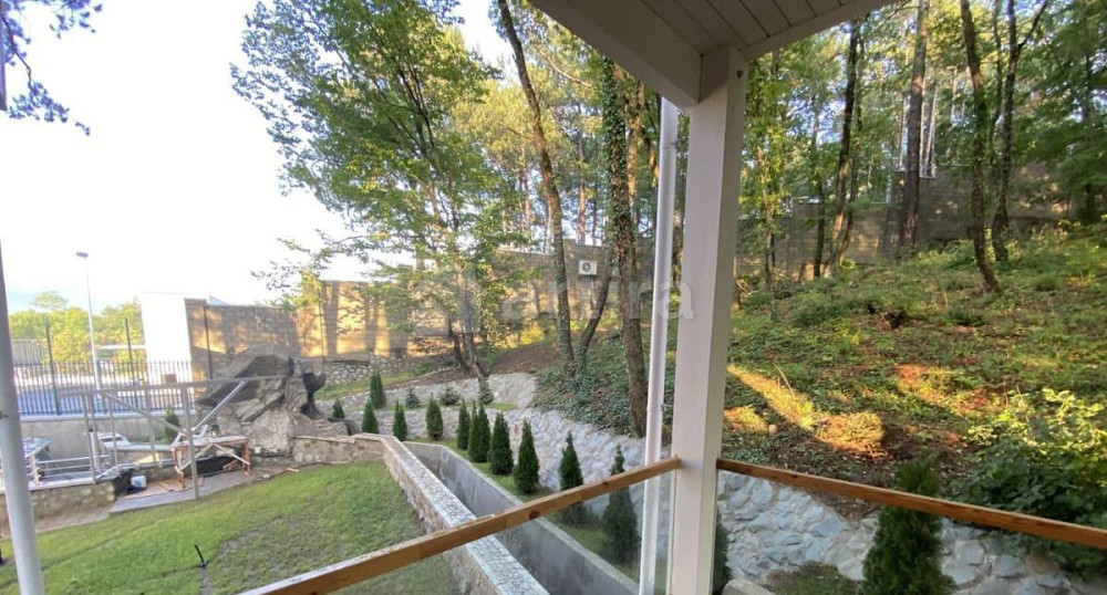 Коттедж, 300 м2, 28 соток, 2 эт. Алупка - изображение 2