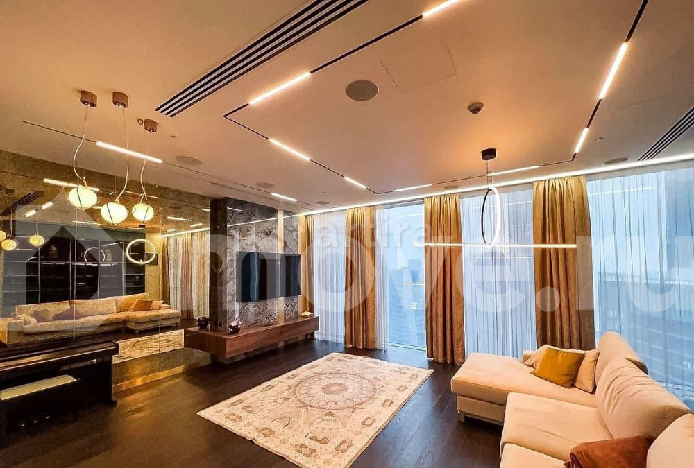 3-комн. апарт-ы, 110 м2, 60/85 эт. Москва - изображение 1