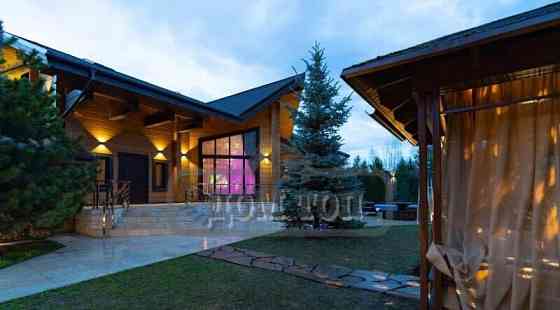 Коттедж, 400 м2 Москва