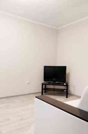 2-комн. квартира, 55 м2, 13/14 эт. Шахты