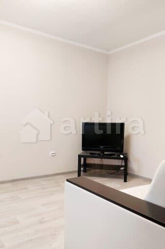 2-комн. квартира, 55 м2, 13/14 эт. Шахты - изображение 4