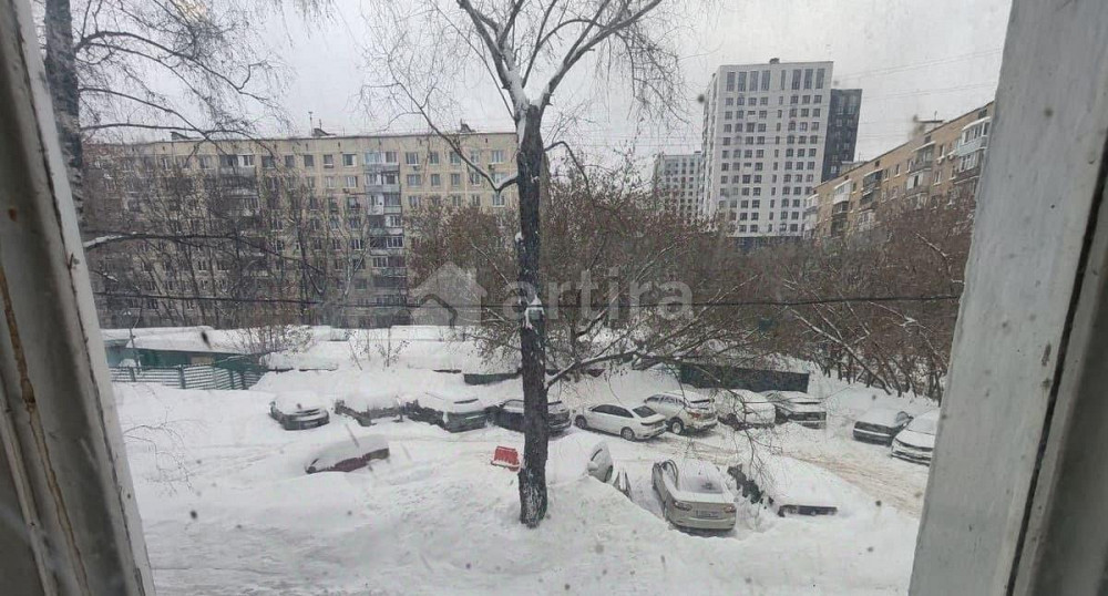 Комната, 20.2 м2, 2/5 эт. Москва - изображение 2