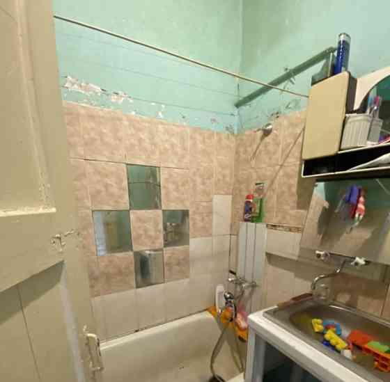 Комната, 101 м2, 2/2 эт. Иркутск