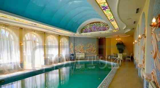 Коттедж, 900 м2 Бронницы