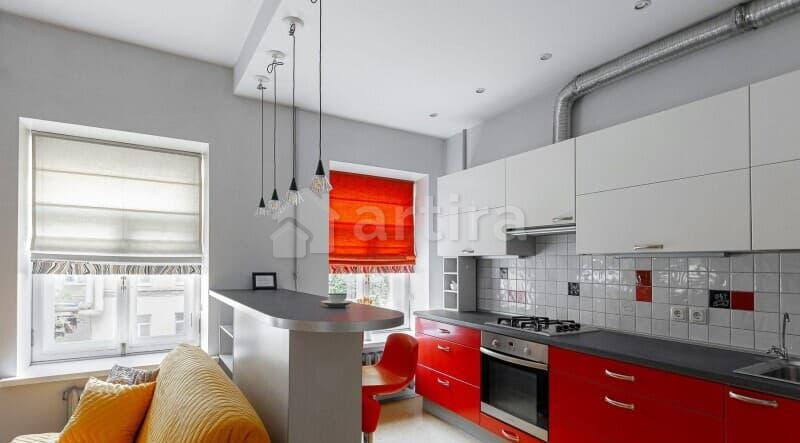 Студия, 50 м2, 2/4 эт. Санкт-Петербург - изображение 1