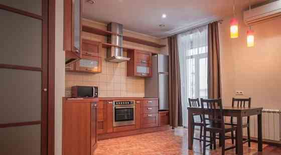 2-комн. квартира, 54 м2, 2/6 эт. Москва