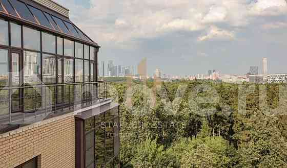 Студия, 409.8 м2, 7/7 эт. Москва