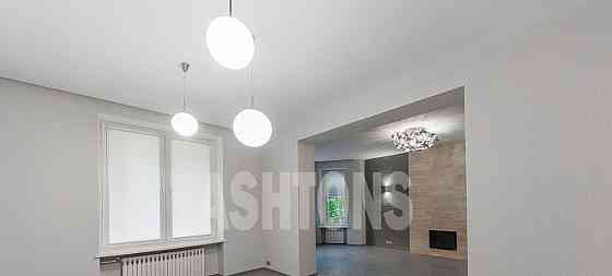 Таунхаус, 330 м2, 1 сотка, 3 эт. Москва