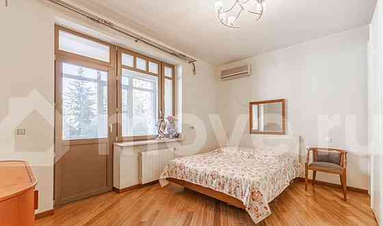 4-комн. квартира, 145.8 м2, 2/9 эт. Москва