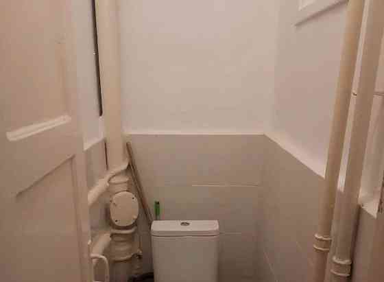 Комната, 41.6 м2, 1/5 эт. Москва