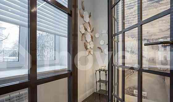 4-комн. квартира, 97.2 м2, 2/5 эт. Москва