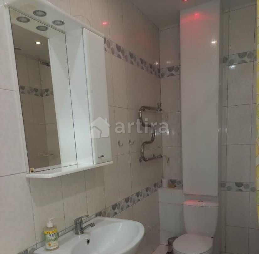 Комната, 30 м2, 1/9 эт. Тюмень - изображение 1