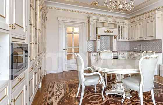 3-комн. квартира, 124 м2, 47/47 эт. Москва