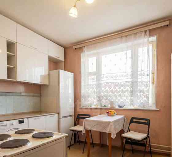 Комната, 14.2 м2, 10/17 эт. Москва