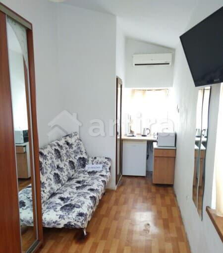 Студия, 14 м2, 2/2 эт. Алупка - изображение 2