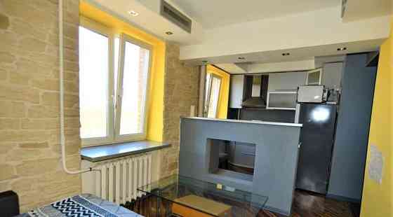 2-комн. квартира, 46 м2, 8/9 эт. Москва